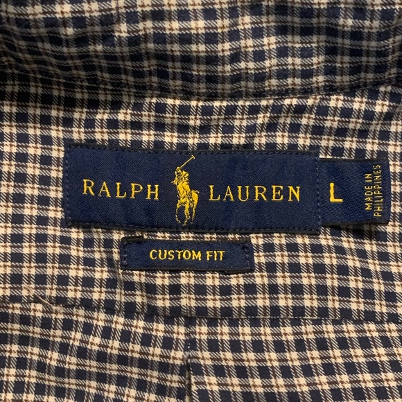 Men’s Button Up Ralph Lauren Shirt - Picture 4 of 4